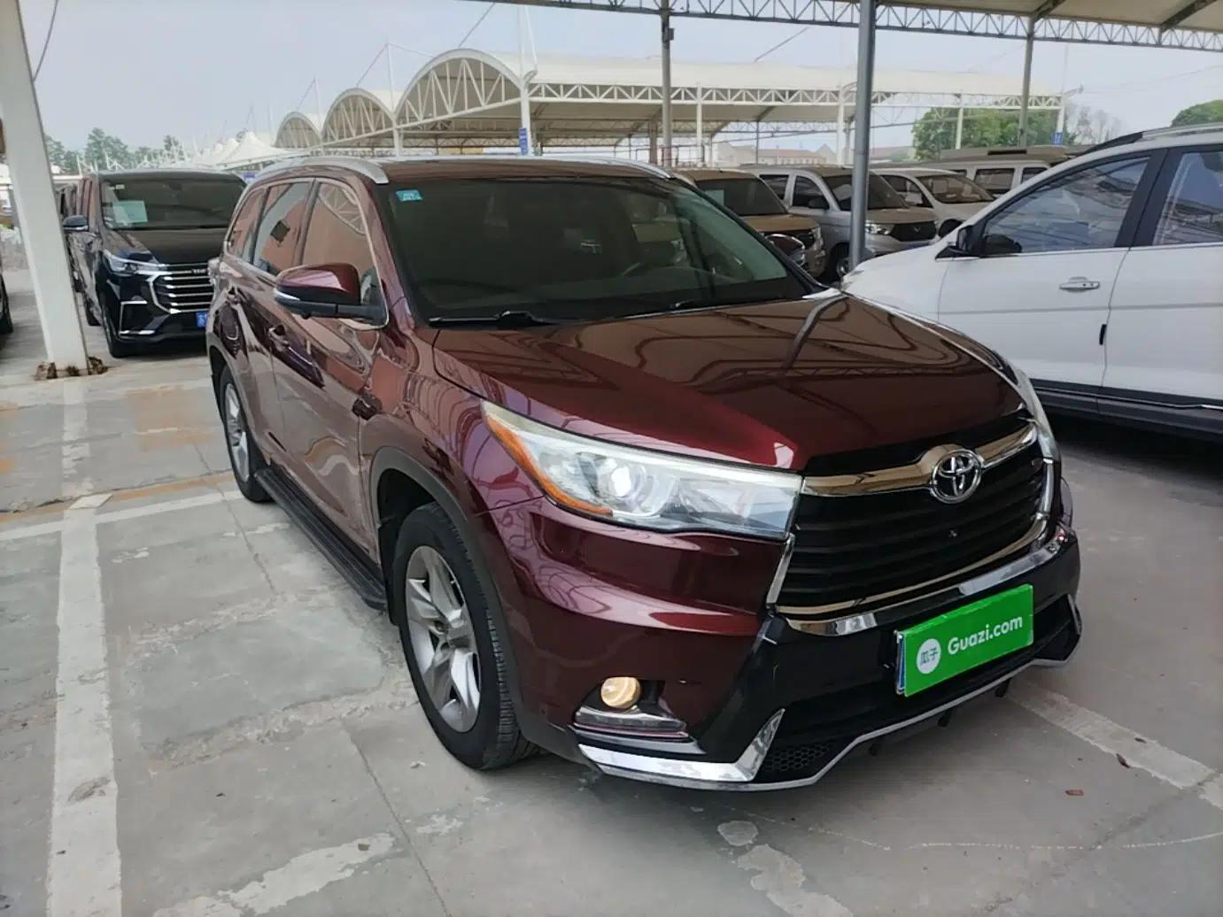 Toyota Highlander 2015 2.0T Four-Wheel Drive Luxury Edition 7-Seater — миниатюра 3