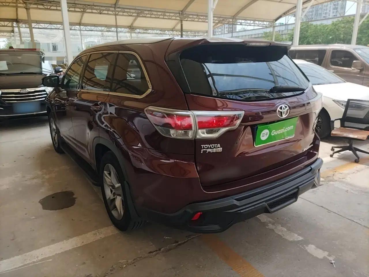 Toyota Highlander 2015 2.0T Four-Wheel Drive Luxury Edition 7-Seater — миниатюра 4