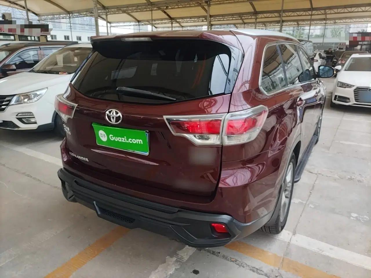 Toyota Highlander 2015 2.0T Four-Wheel Drive Luxury Edition 7-Seater — миниатюра 6