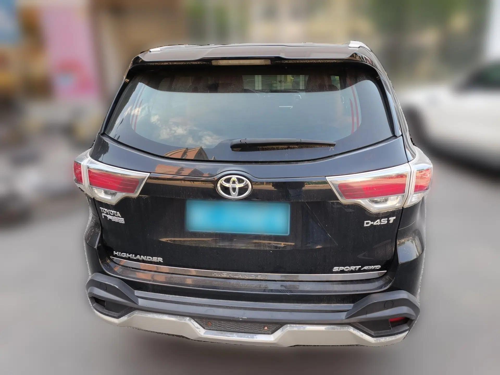 Toyota Highlander 2015 2.0T Four-Wheel Drive Luxury Edition 7-Seater — миниатюра 5