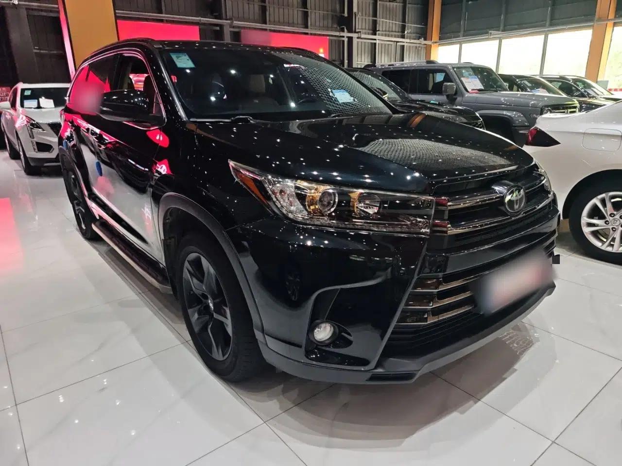 Toyota Highlander 2018 2.0T Four-Wheel Drive Knight Edition 7 Seats China VI Standard — миниатюра 3