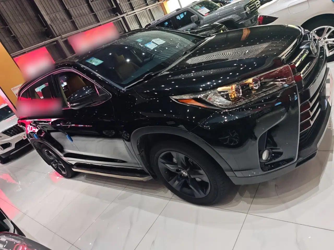 Toyota Highlander 2018 2.0T Four-Wheel Drive Knight Edition 7 Seats China VI Standard — миниатюра 4