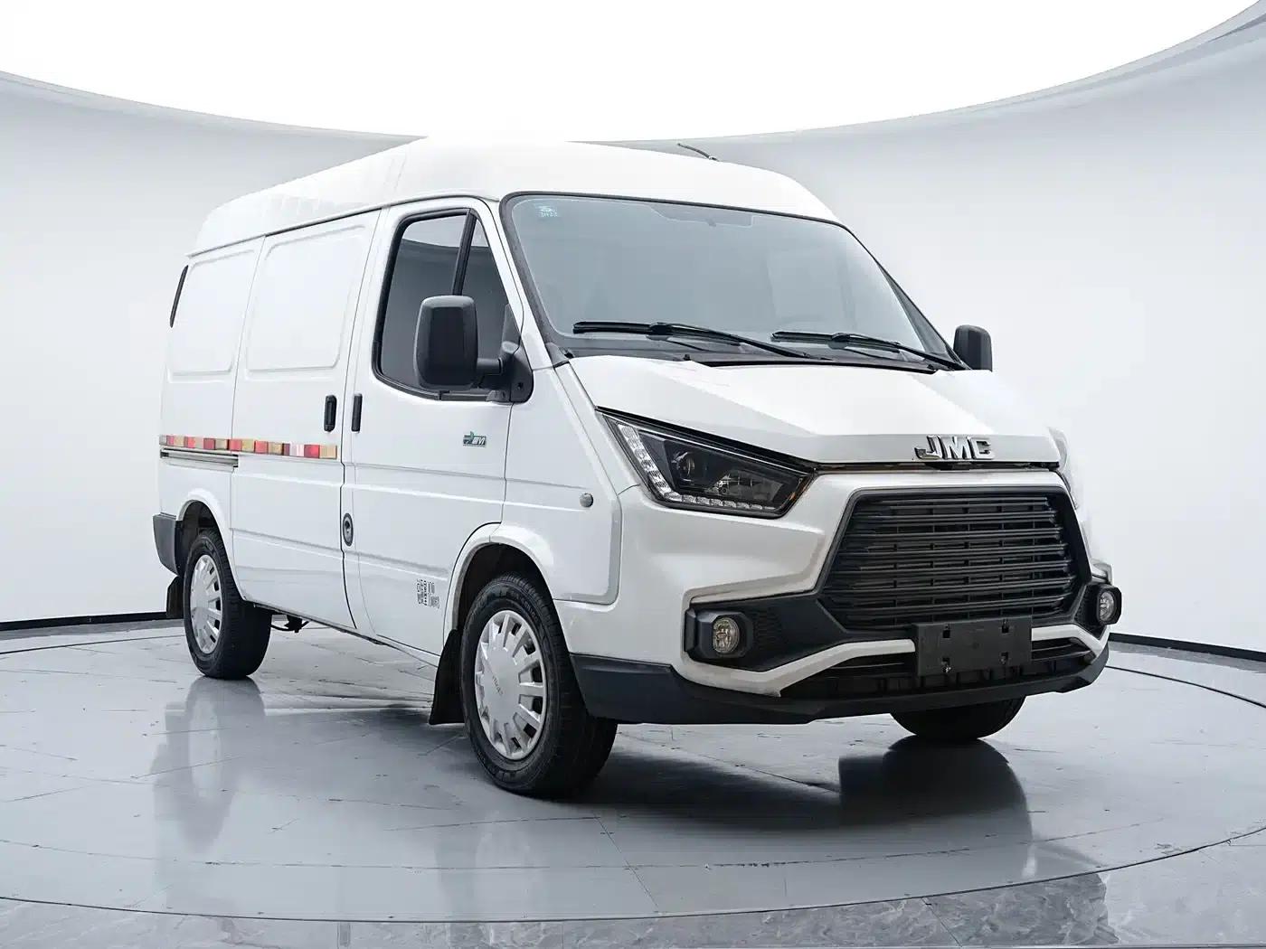 Teshun 2019 2.8T Commercial Vehicle Short Wheelbase Mid-Roof 3-Seater National VI JX493 — миниатюра 3