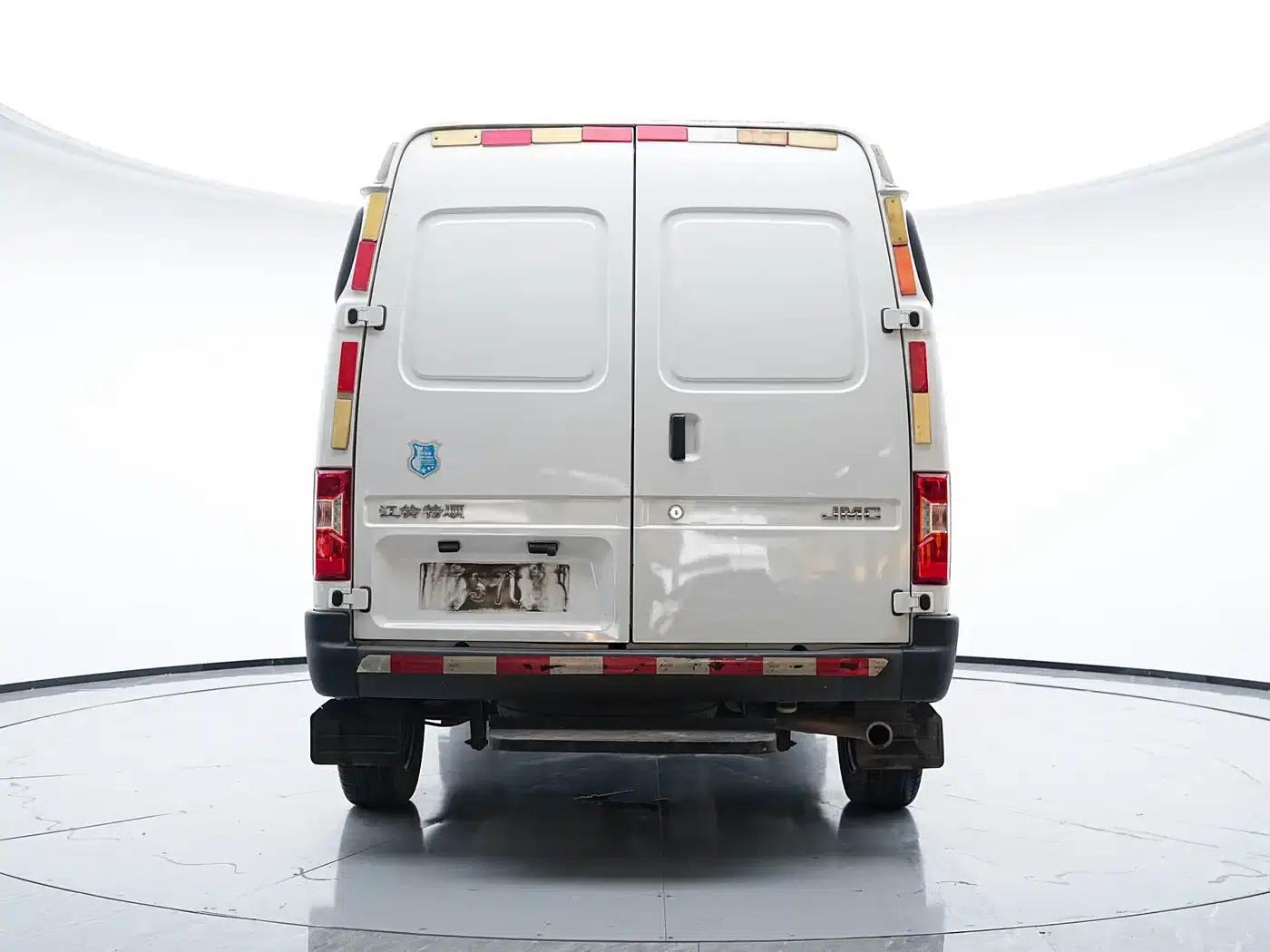 Teshun 2019 2.8T Commercial Vehicle Short Wheelbase Mid-Roof 3-Seater National VI JX493 — миниатюра 21