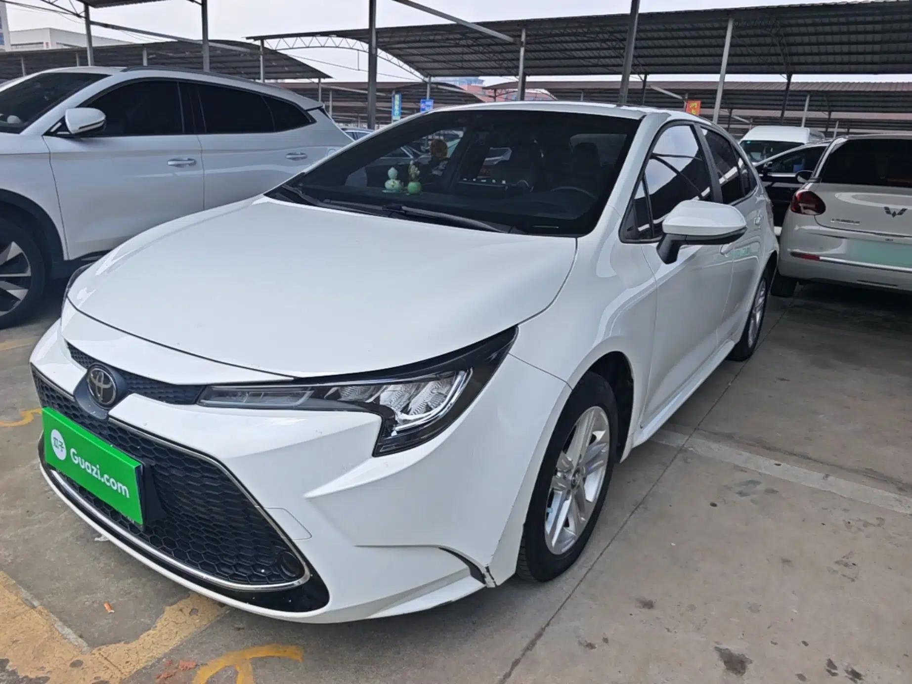 Toyota Levin 2022 185T CVT Luxury Edition — миниатюра 1