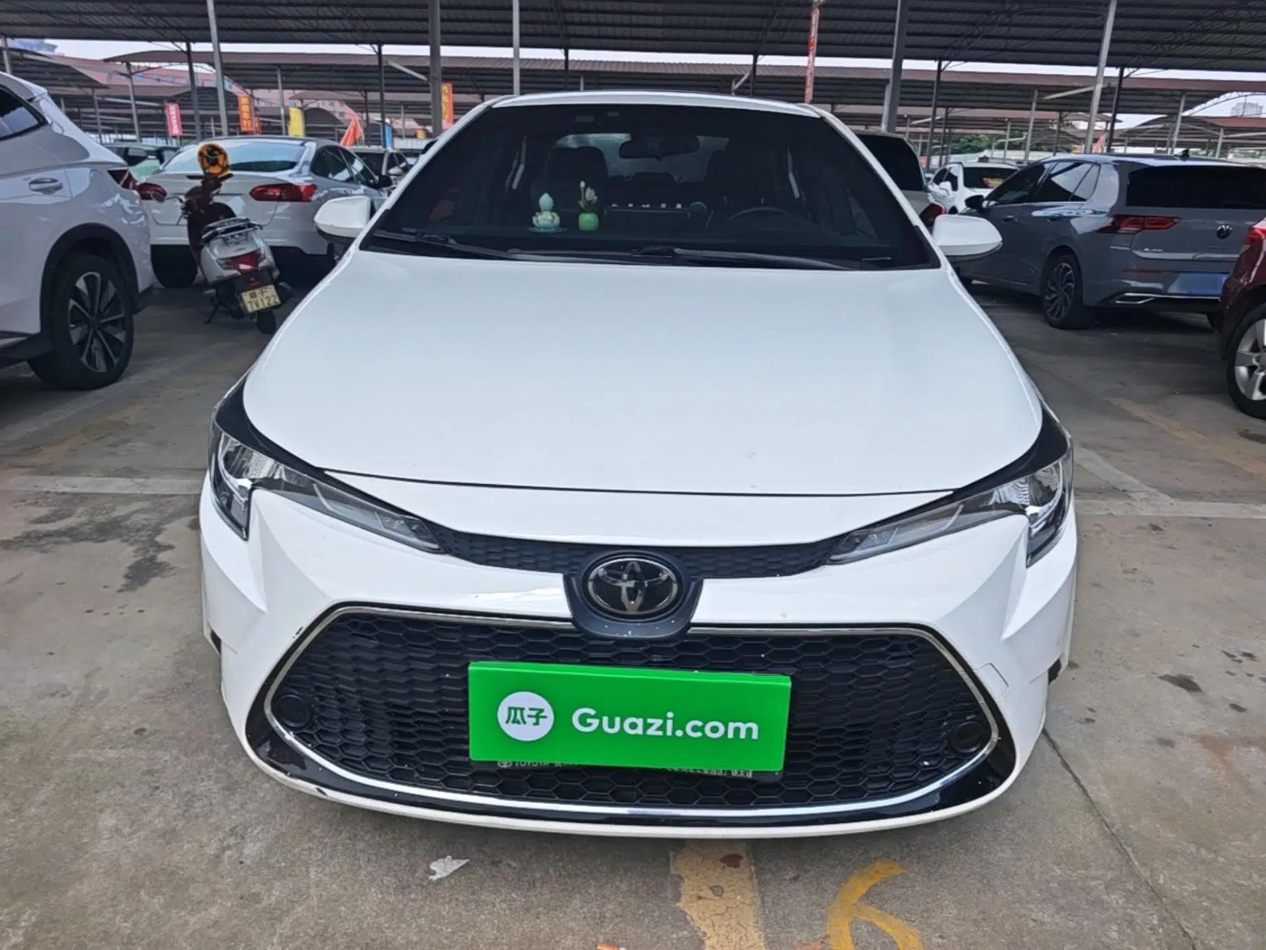 Toyota Levin 2022 185T CVT Luxury Edition — миниатюра 2