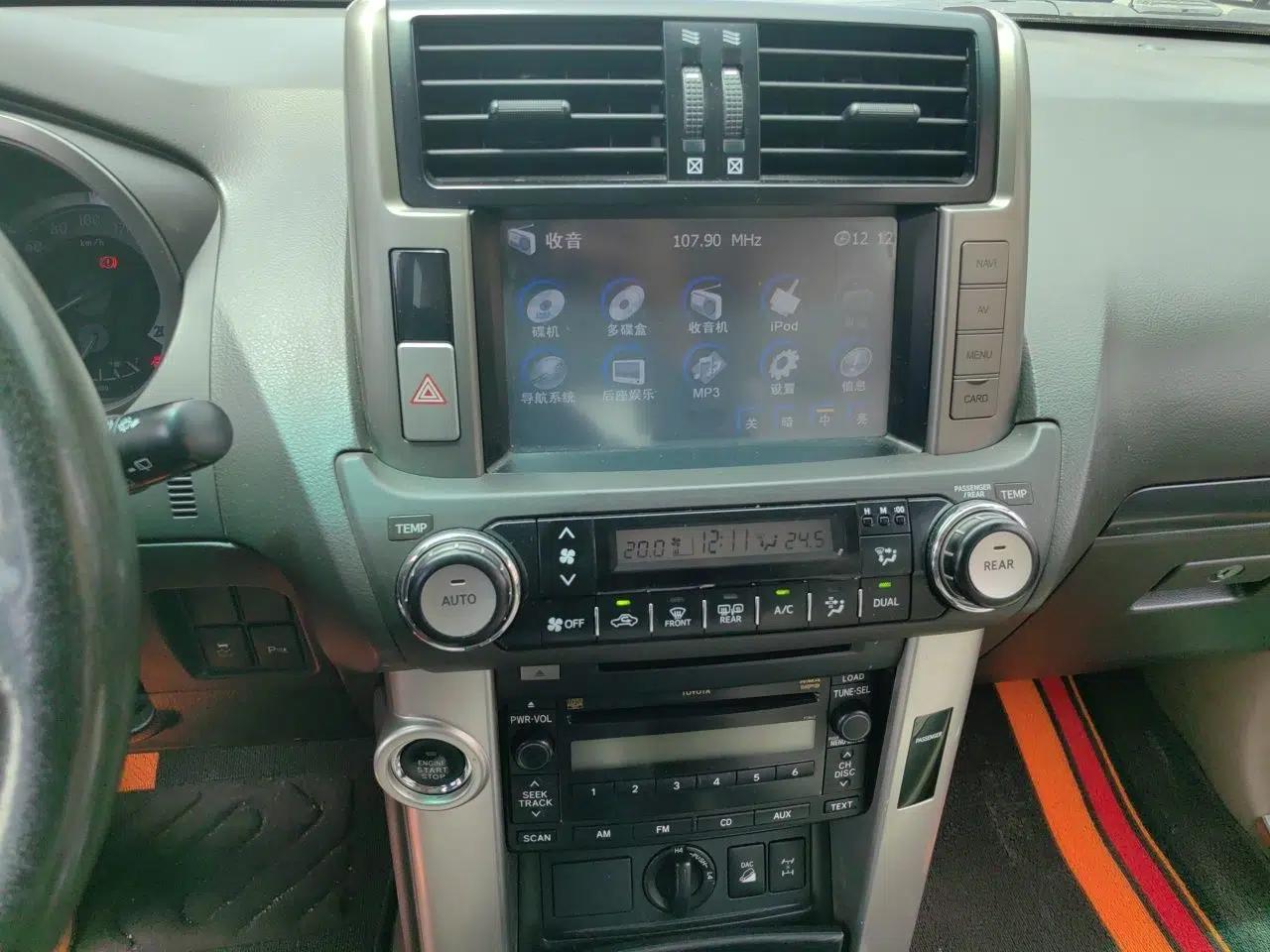 Toyota Prado 2010 4.0L Automatic TX-L — миниатюра 13