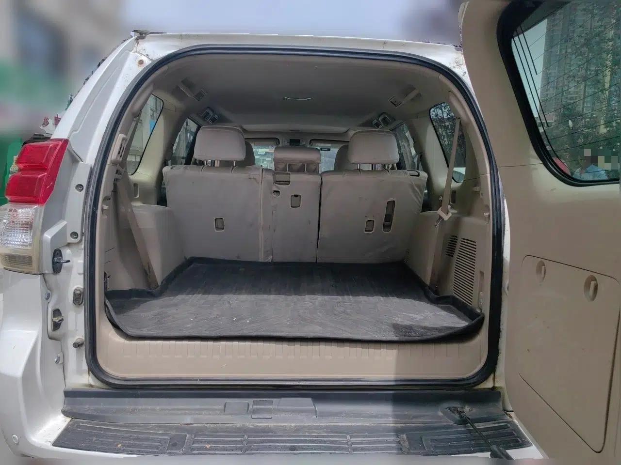 Toyota Prado 2010 4.0L Automatic TX-L — миниатюра 19
