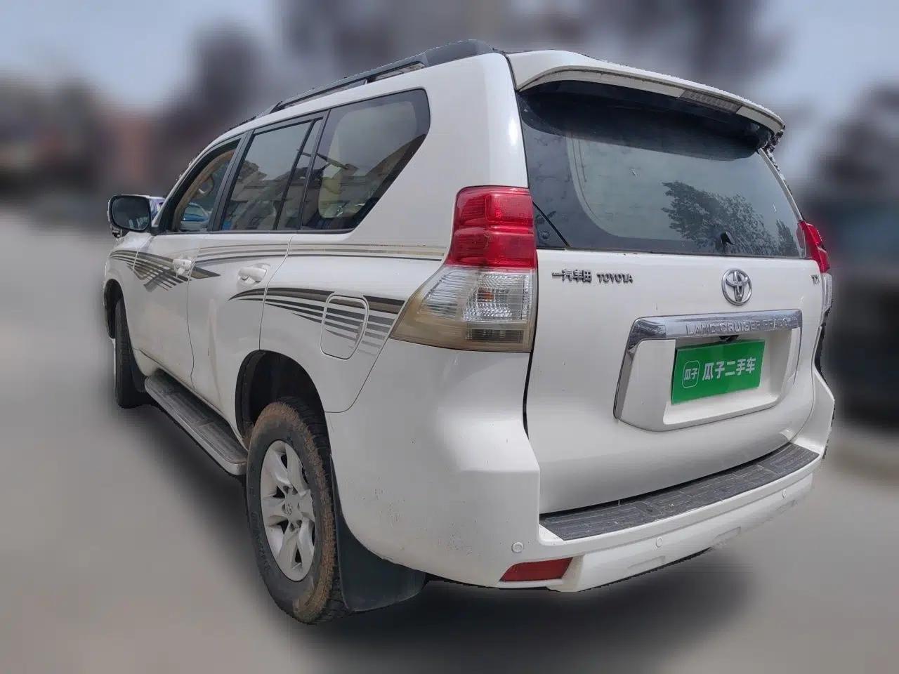 Toyota Prado 2010 4.0L Automatic TX-L — миниатюра 4