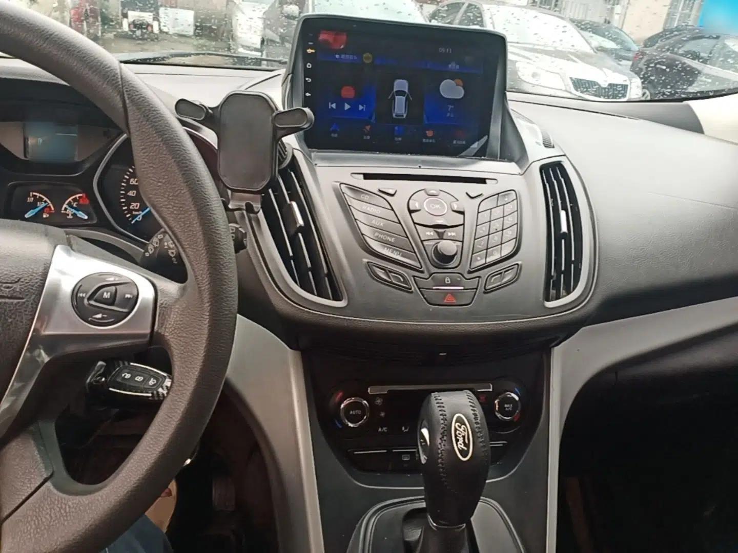 Ford Kuga 2015 1.5L GTDi Two-Wheel-Drive Comfort Model — миниатюра 12