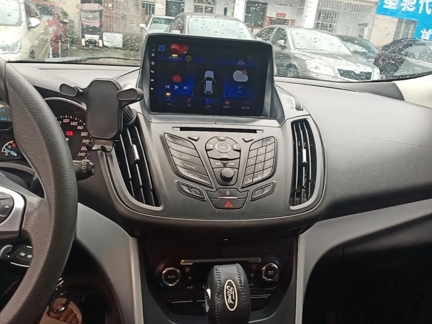 Ford Kuga 2015 1.5L GTDi Two-Wheel-Drive Comfort Model — миниатюра 15
