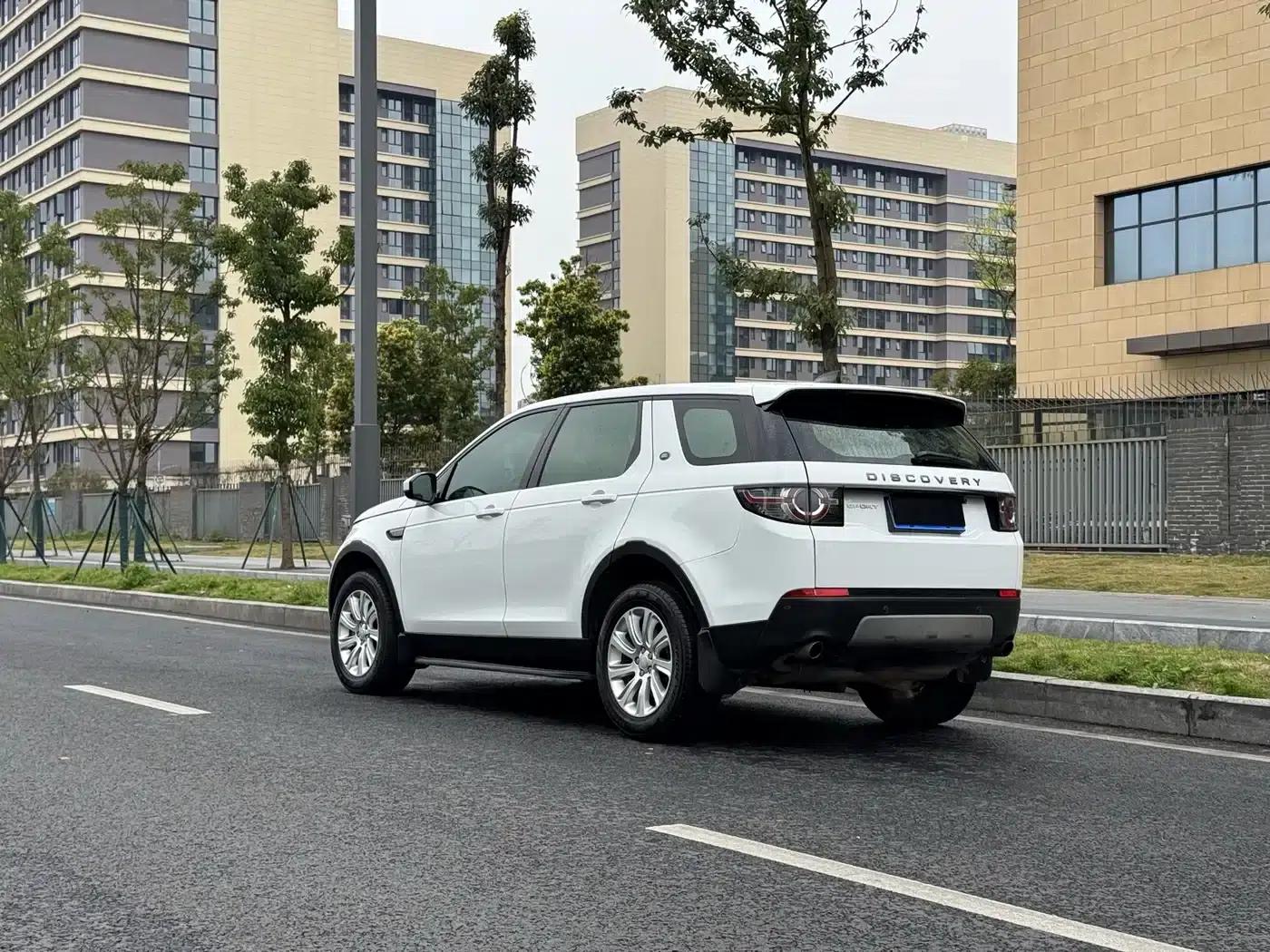 Discovery Sport 2017 2.0T SE — миниатюра 12