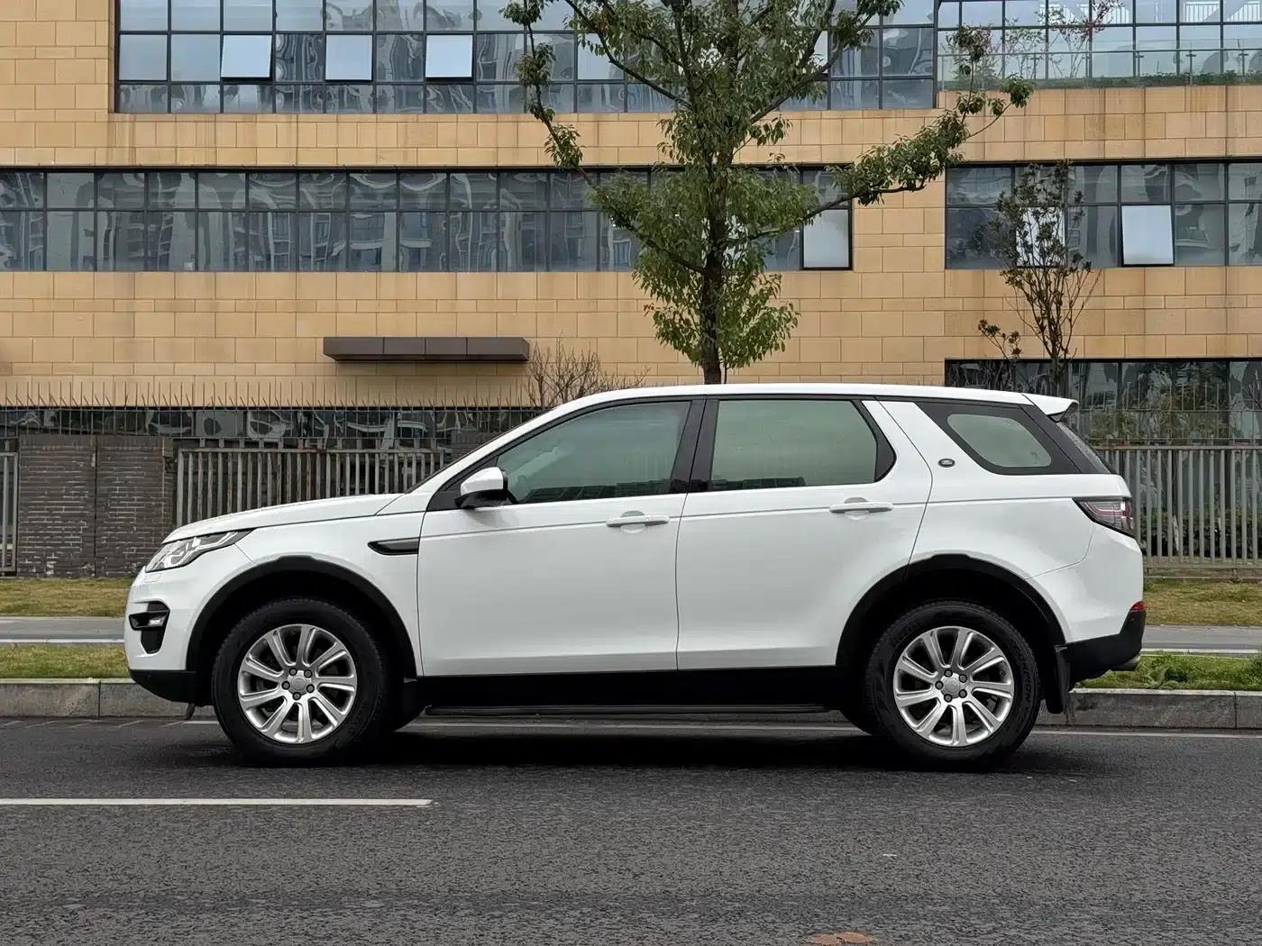 Discovery Sport 2017 2.0T SE — миниатюра 13
