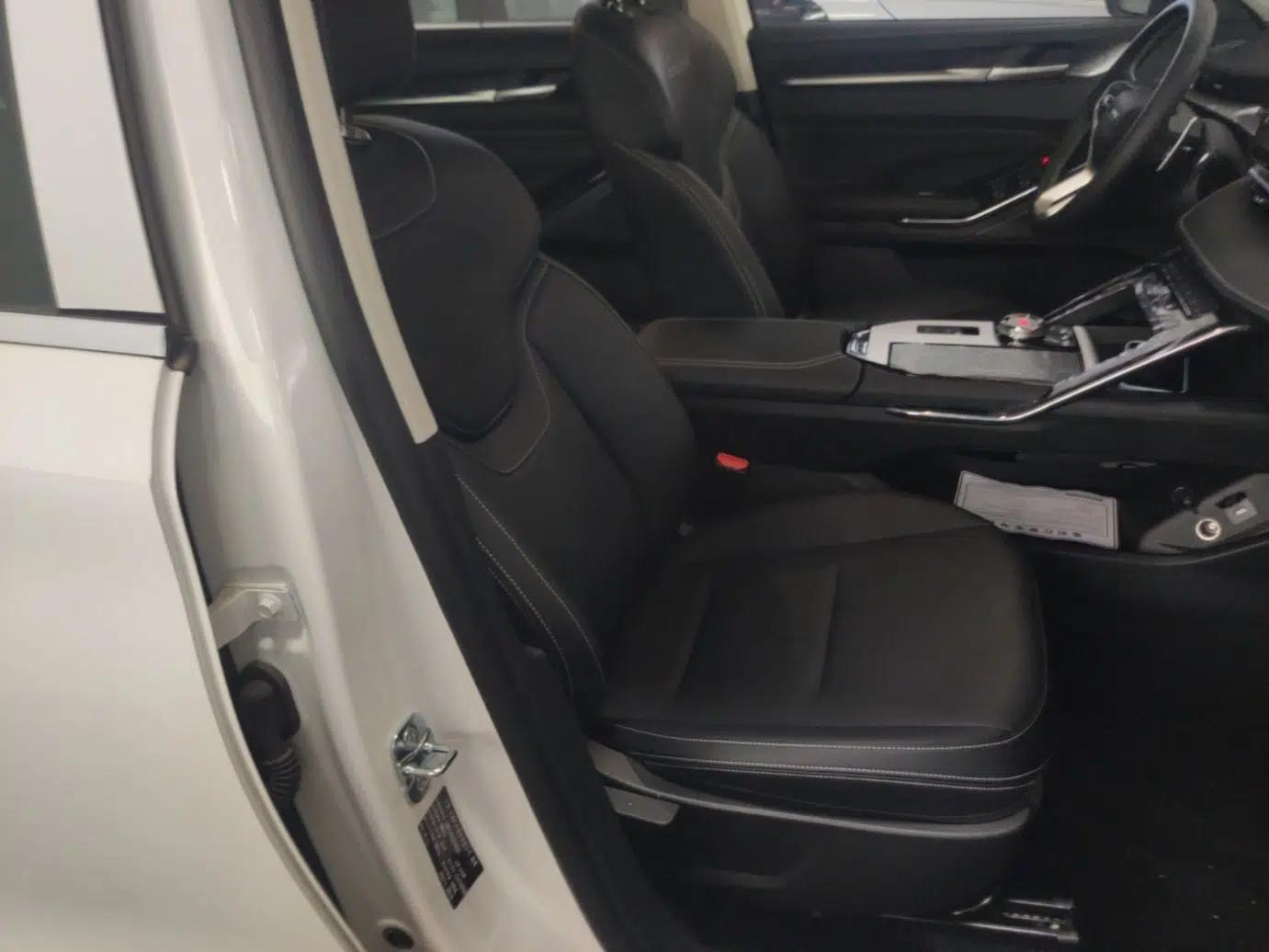 Haval H6 2024 1.5T Two-Wheel-Drive Classic Edition — миниатюра 19