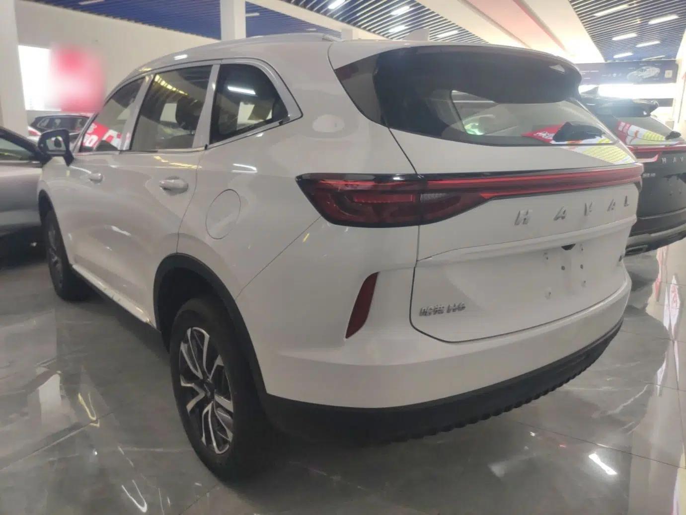 Haval H6 2024 1.5T Two-Wheel-Drive Classic Edition — миниатюра 4