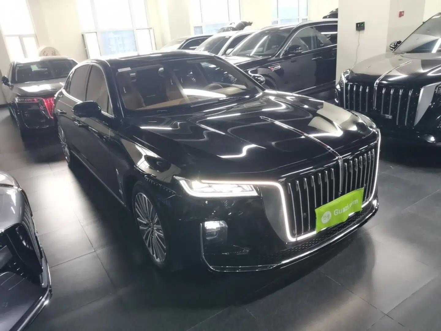Hongqi H9 2023 2.0T Smart Connect Flagship Edition — миниатюра 3