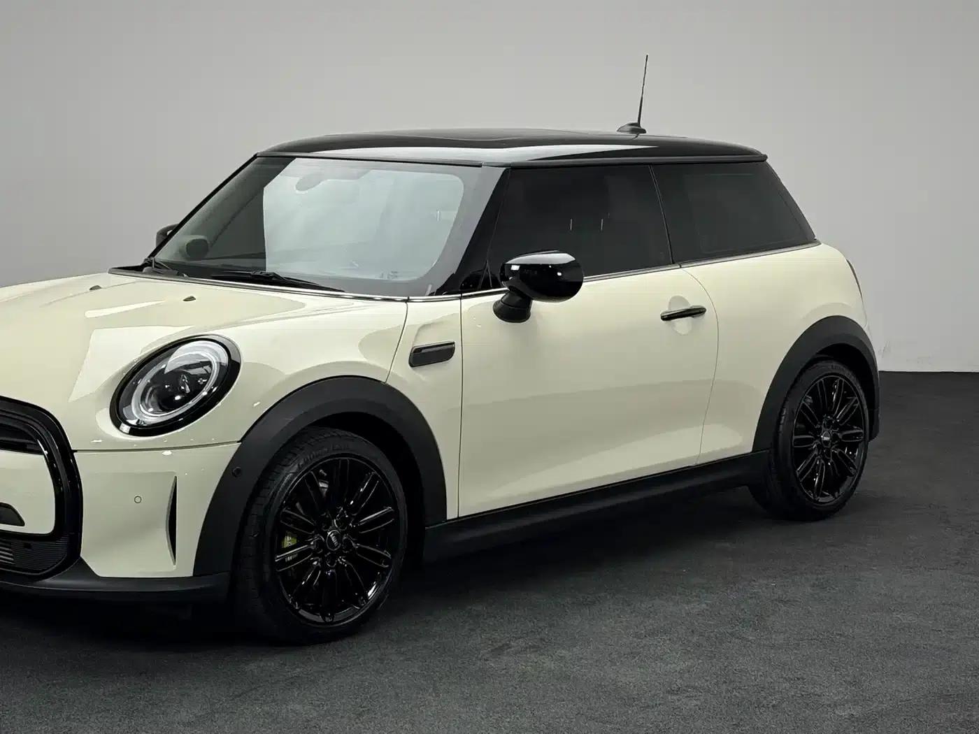 MINI 2023 1.5T COOPER Artist — миниатюра 6