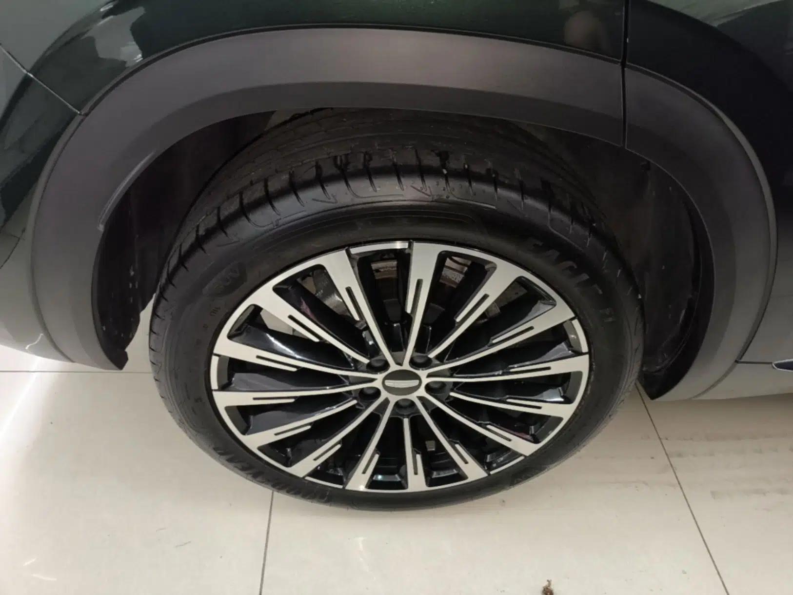 Geely Auto Monjaro L 2025 Dongfang Yao 2.0TD Automatic Lanxing Edition — миниатюра 16