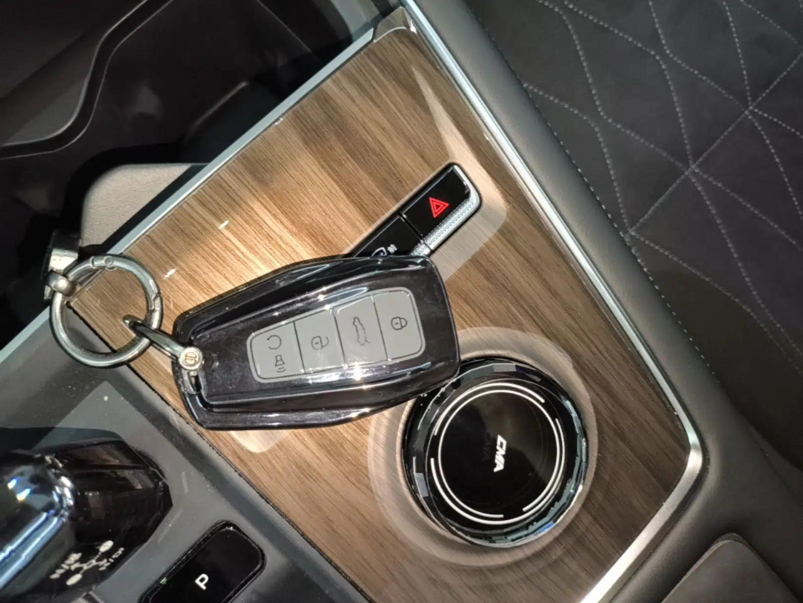 Geely Auto Monjaro L 2025 Dongfang Yao 2.0TD Automatic Lanxing Edition — миниатюра 29