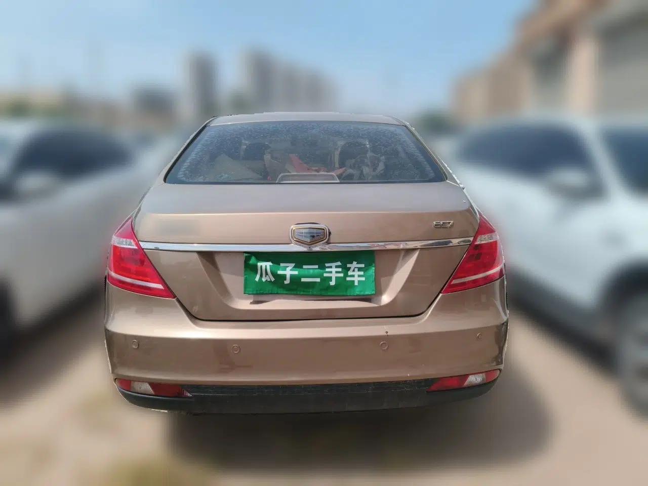 Geely Auto Emgrand 2015 Sedan 1.5L Manual - Top Trim Level — миниатюра 5