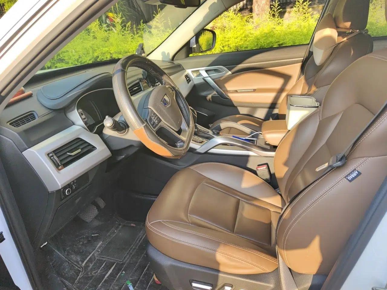 Geely Auto Emgrand X7 Sport 2016 1.8TD Automatic ZhiZun Version — миниатюра 15