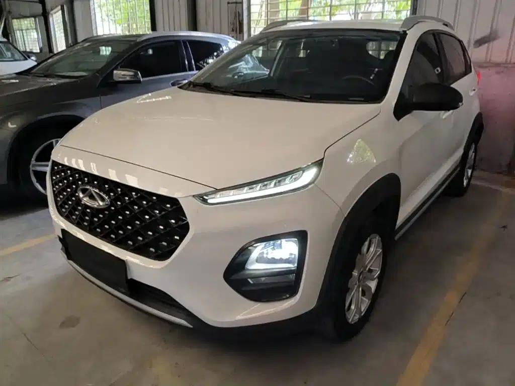 Chery Tiggo 3x 2021 Diamond Edition 1.5L CVT 3 Carat — миниатюра 2