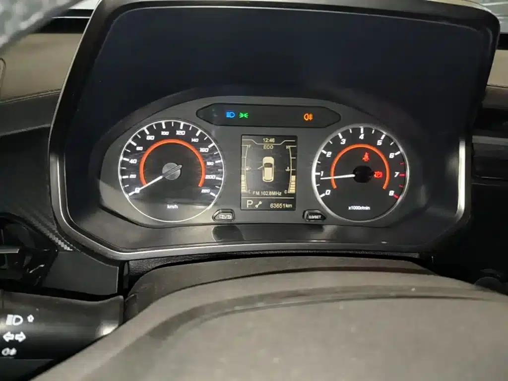 Chery Tiggo 3x 2021 Diamond Edition 1.5L CVT 3 Carat — миниатюра 12
