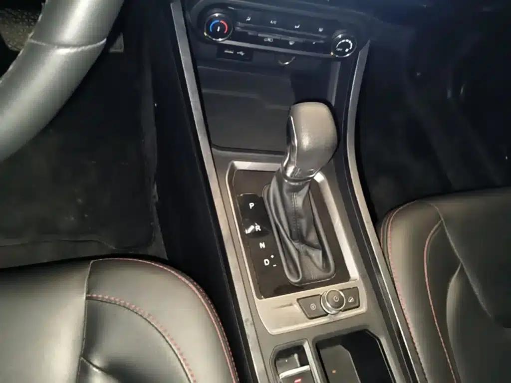 Chery Tiggo 3x 2021 Diamond Edition 1.5L CVT 3 Carat — миниатюра 14