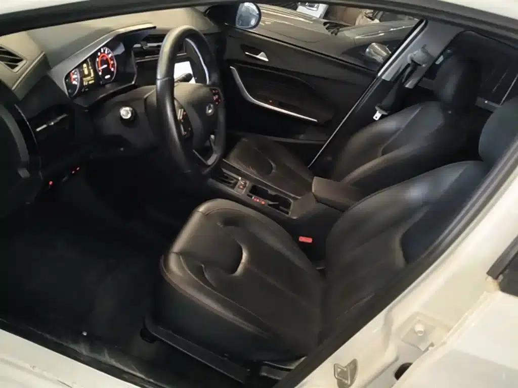 Chery Tiggo 3x 2021 Diamond Edition 1.5L CVT 3 Carat — миниатюра 15