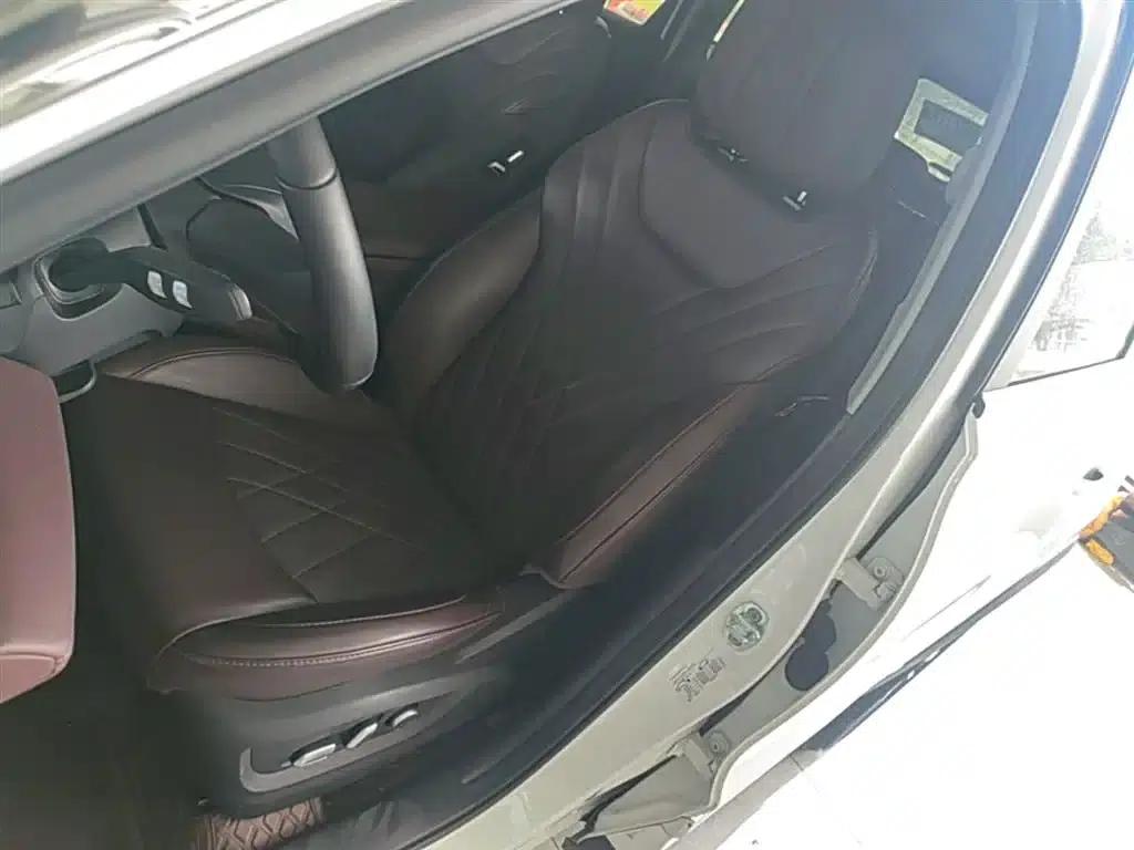 Chery Tiggo 8 PRO 2024 Champion Edition 290T 2WD Peak Edition 5-seater — миниатюра 14