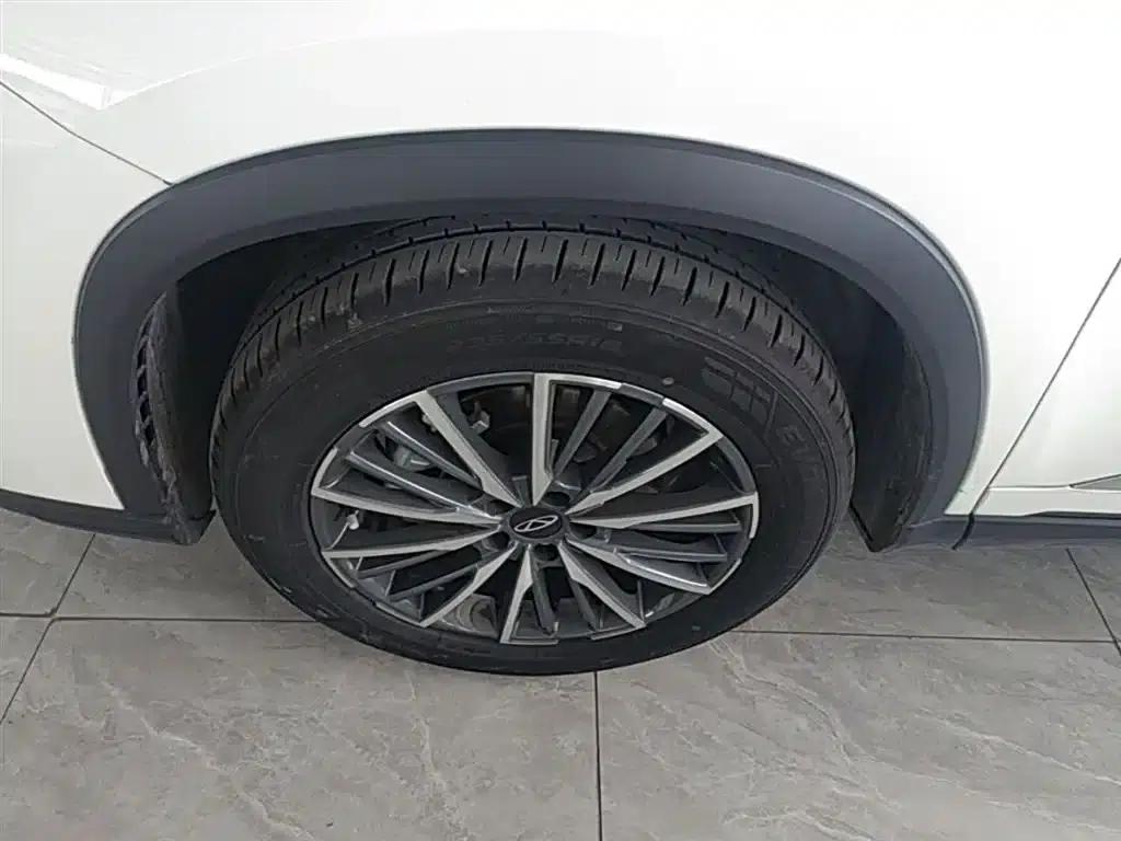 Chery Tiggo 8 PRO 2024 Champion Edition 290T 2WD Peak Edition 5-seater — миниатюра 22