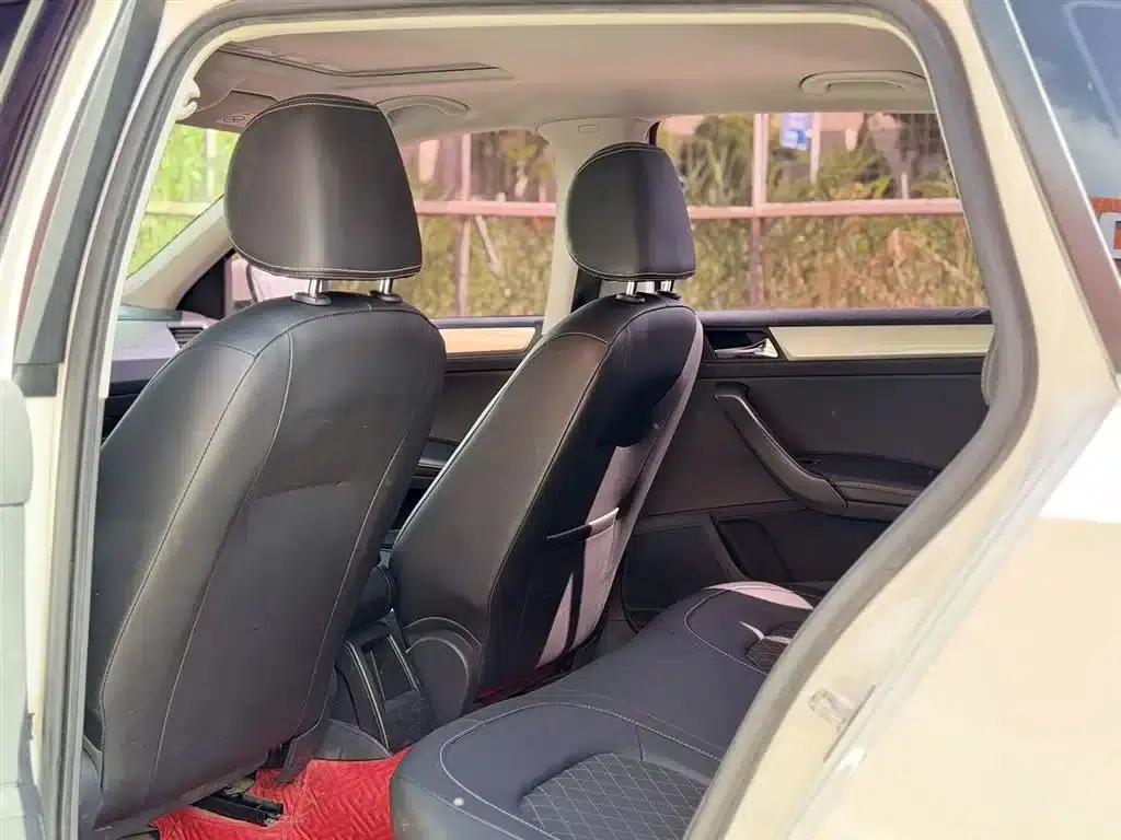 Rapid 2018 1.6L Automatic Comfort Edition — миниатюра 5