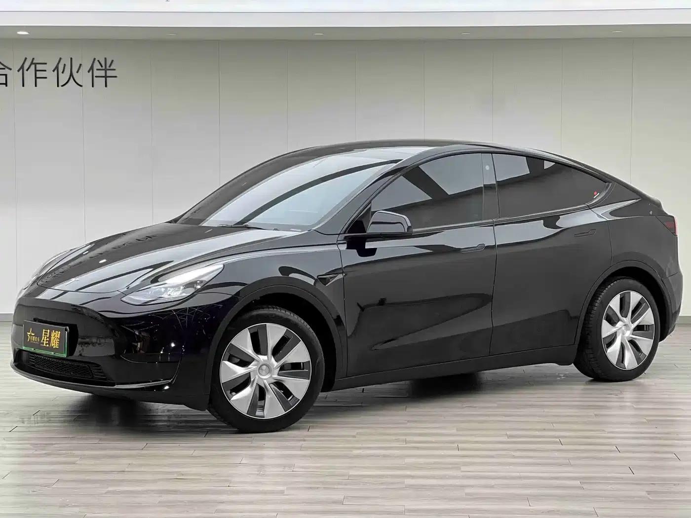 Model Y 2022 Facelift Rear-Wheel Drive Version — миниатюра 1