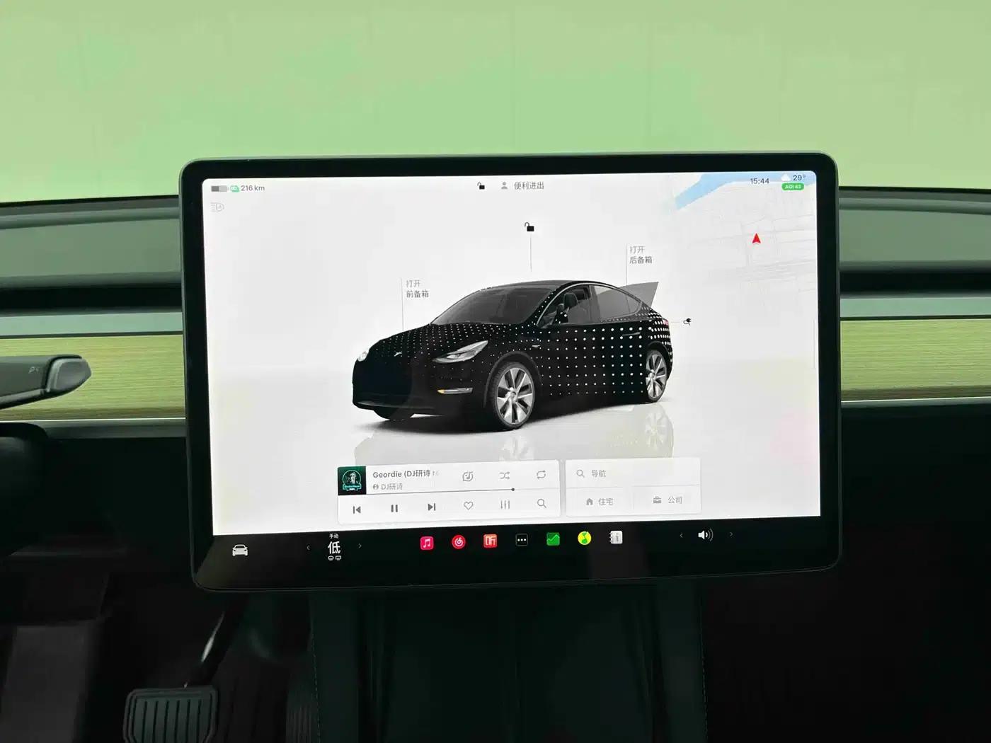 Model Y 2022 Facelift Rear-Wheel Drive Version — миниатюра 7