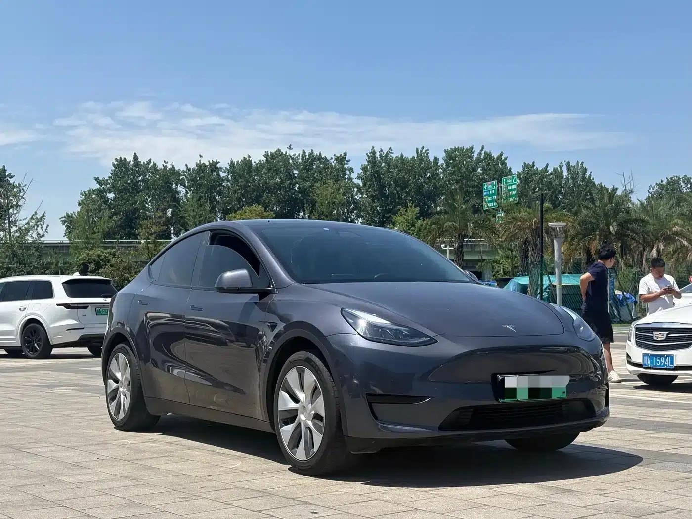 Model Y 2022 Facelift Rear-Wheel Drive Version — миниатюра 3