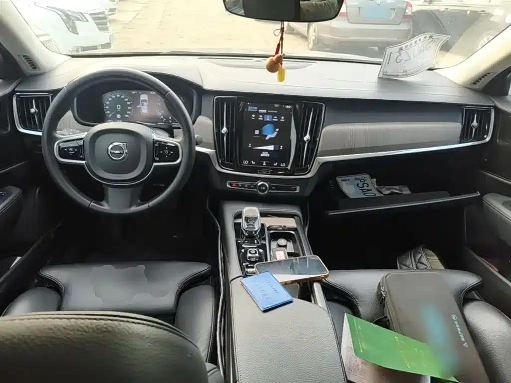2021 Volvo S90 B5 Inscription Luxury Edition — миниатюра 10