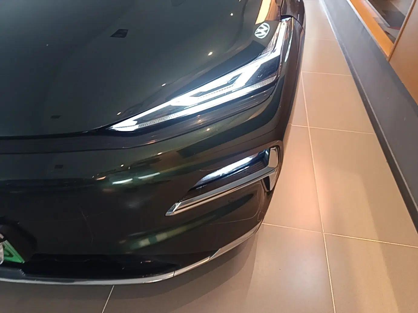 Geely Galaxy 8 2025 130km EM-P Starship Edition — миниатюра 8