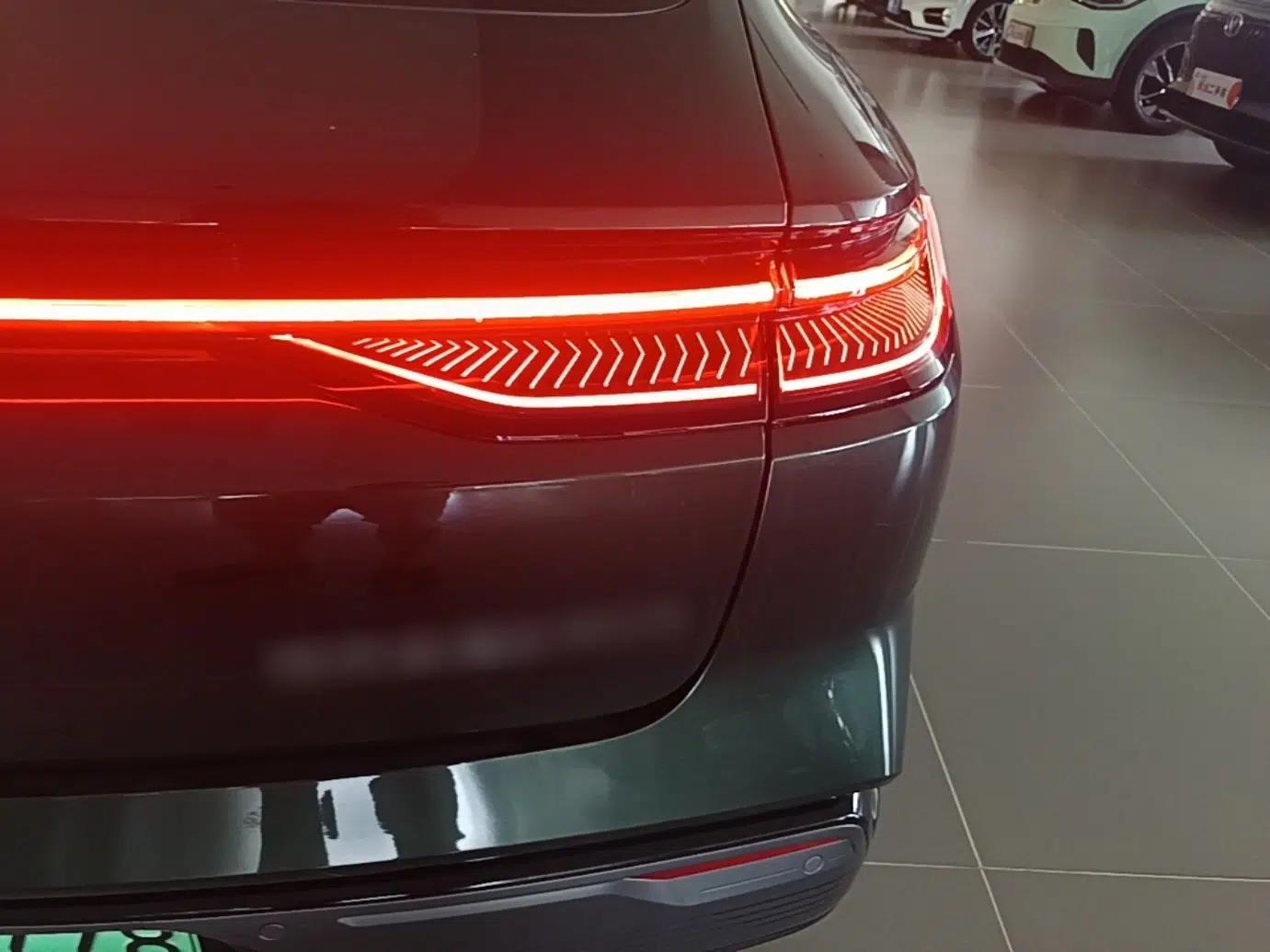 Geely Galaxy 8 2025 130km EM-P Starship Edition — миниатюра 9