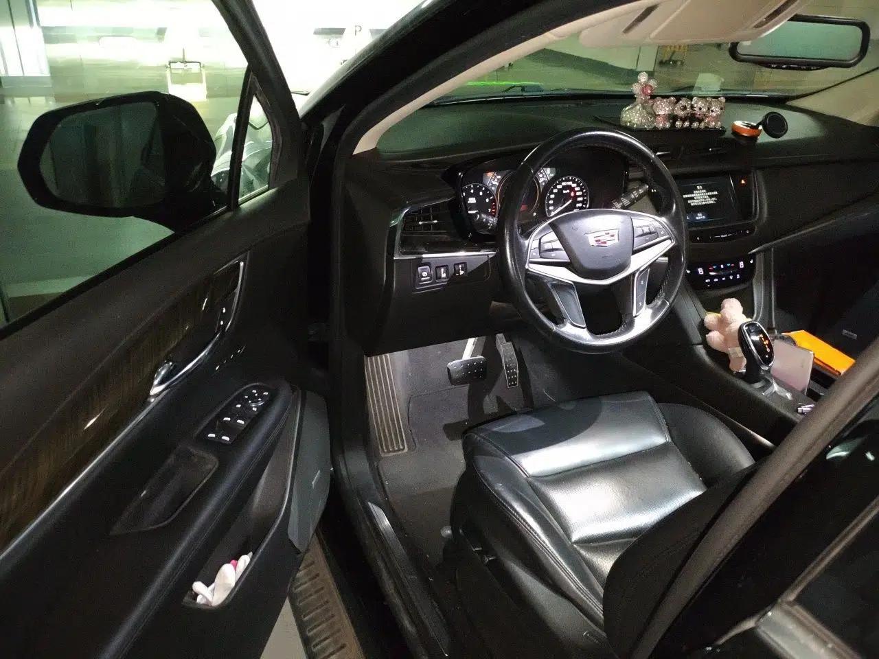 Cadillac XT5 2018 25T Luxury Model — миниатюра 16