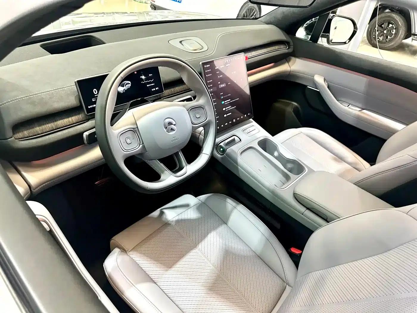 NIO EC6 2024 model 75kWh — миниатюра 11