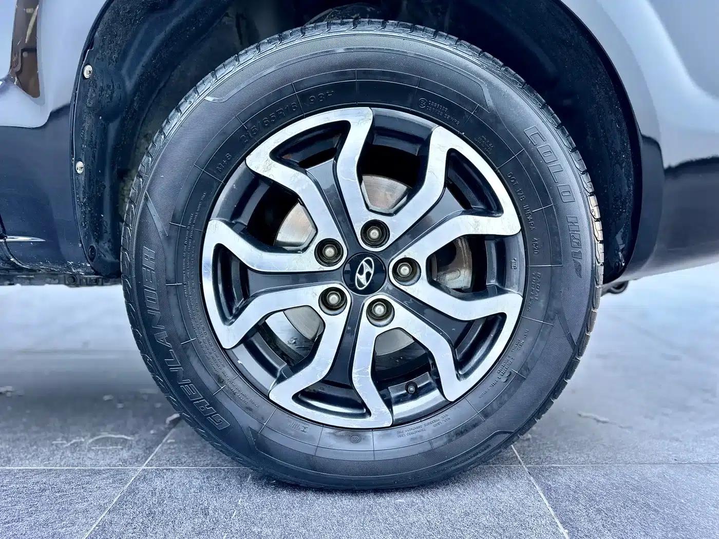 Tucson 2013 2.0L Automatic 2WD Comfort Model — миниатюра 14