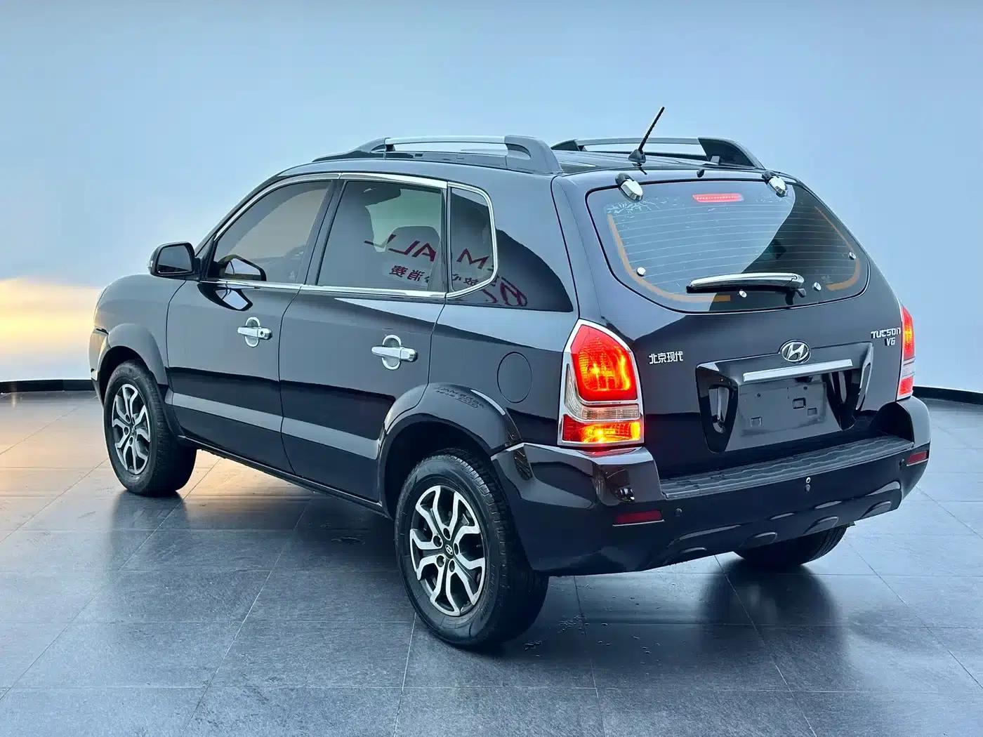 Tucson 2013 2.0L Automatic 2WD Comfort Model — миниатюра 15