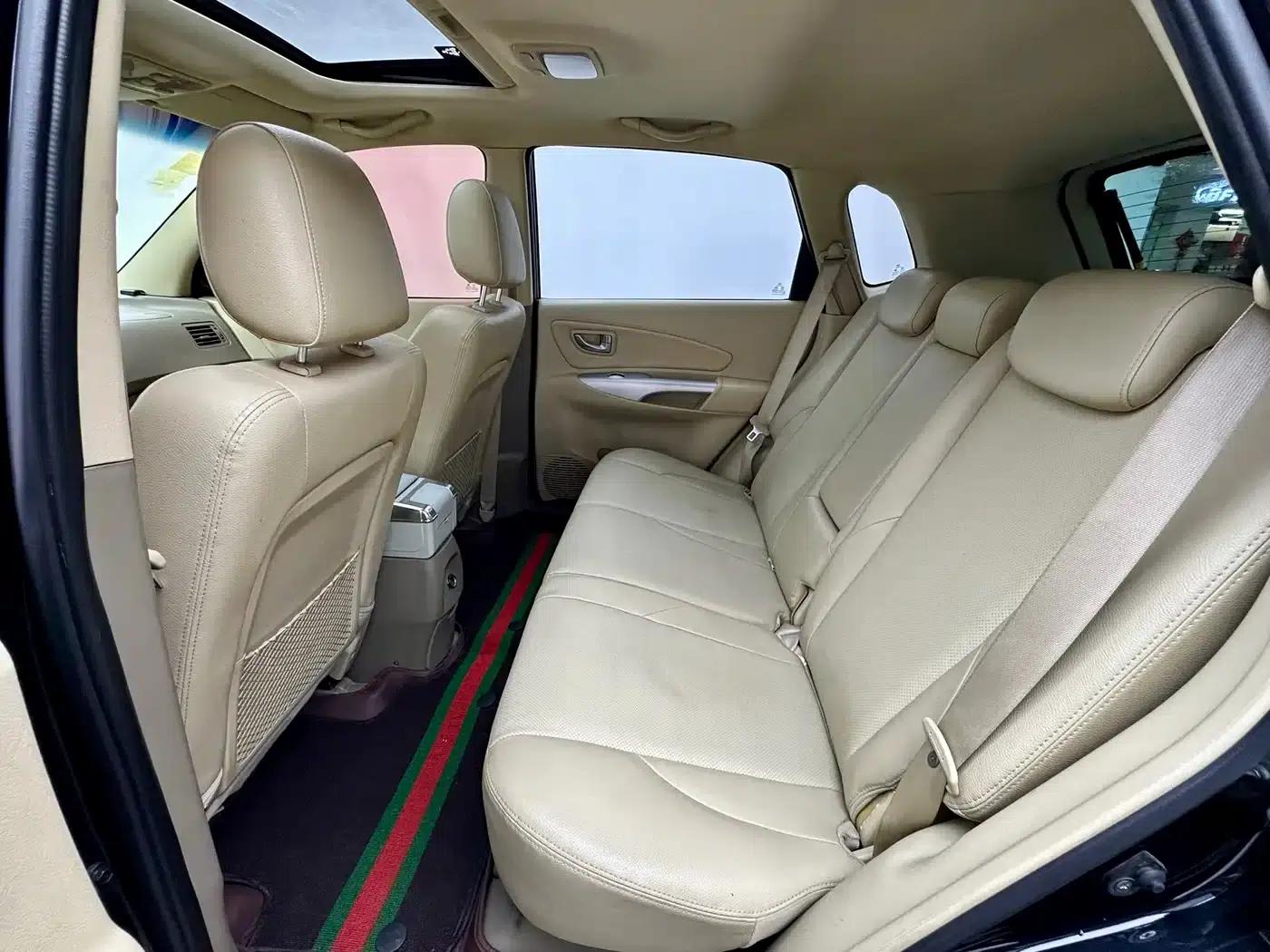 Tucson 2013 2.0L Automatic 2WD Comfort Model — миниатюра 5