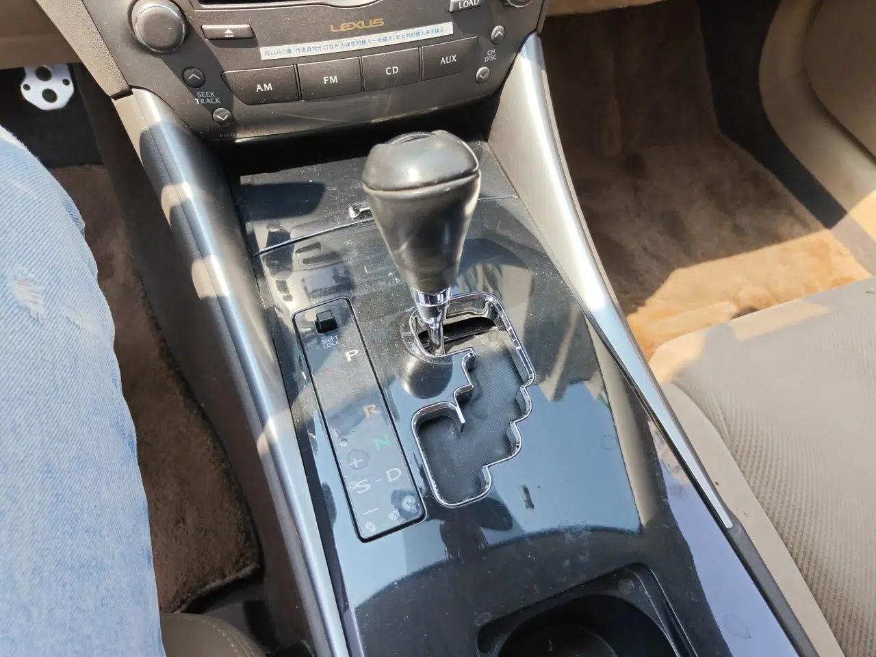 Lexus IS 2011 250 Elite Edition — миниатюра 14