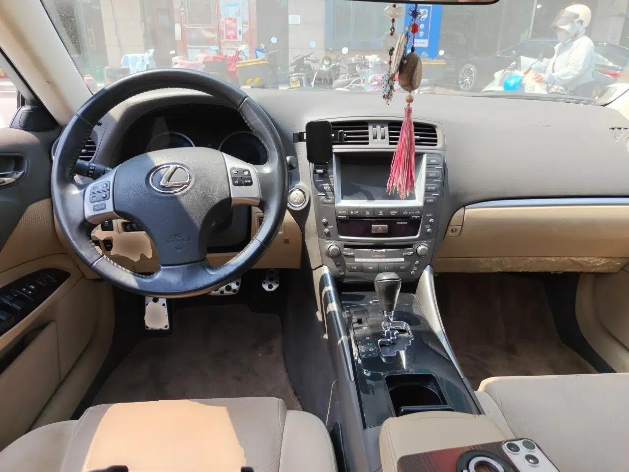 Lexus IS 2011 250 Elite Edition — миниатюра 9