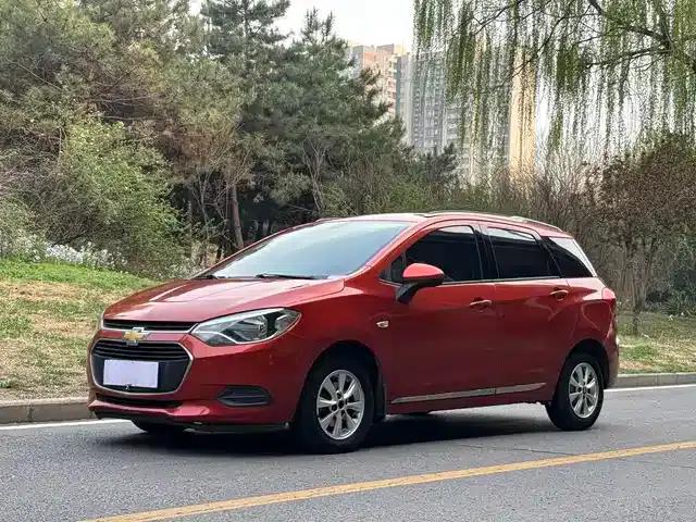 Chevrolet Aveo RV 2016 1.5L Manual Comfort Edition