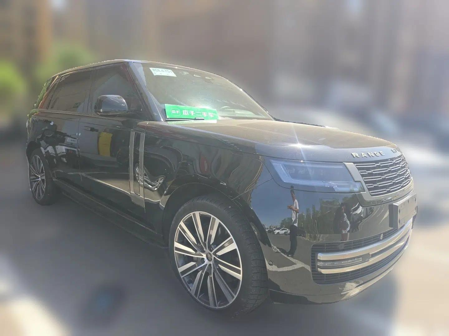 Land Rover Range 2023 3.0 L6 400 PS Prestige Seven-Seater Extended Version — миниатюра 3
