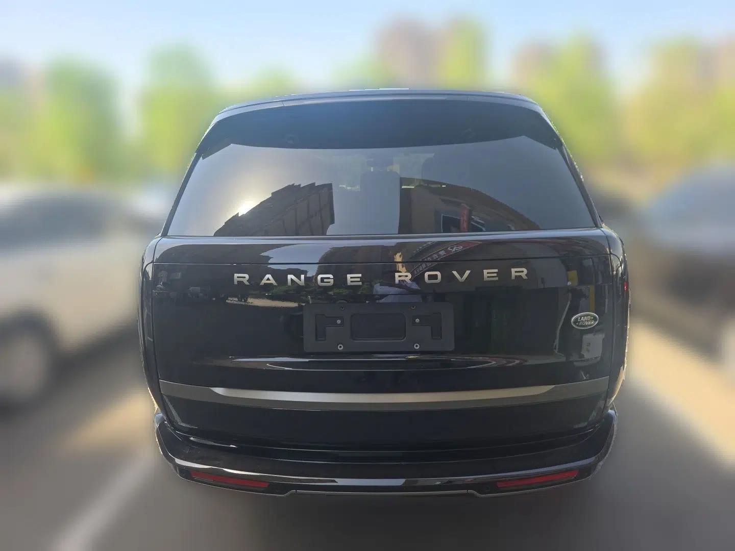 Land Rover Range 2023 3.0 L6 400 PS Prestige Seven-Seater Extended Version — миниатюра 5