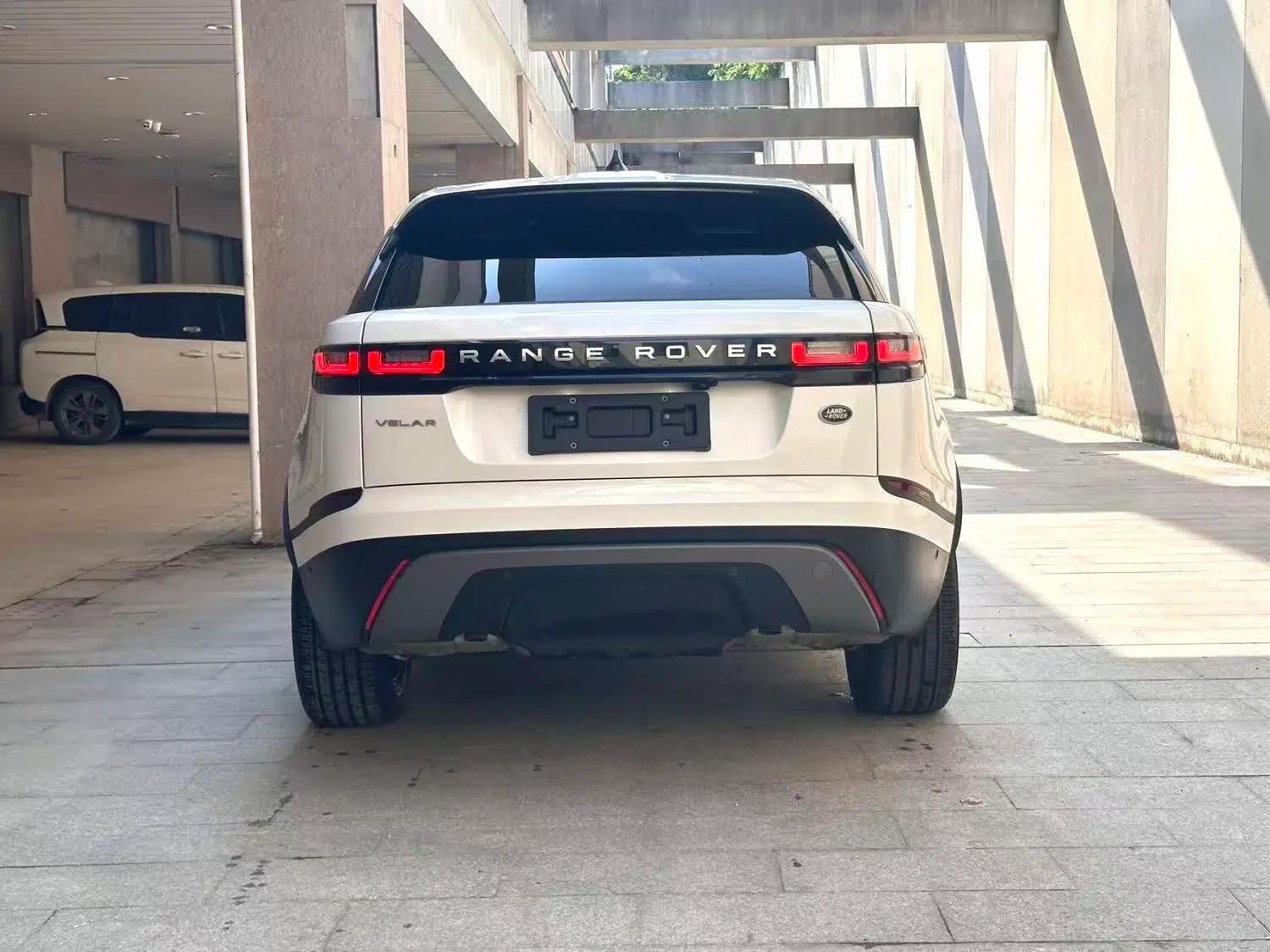Land Rover Range Velar 2022 250 PS — миниатюра 14
