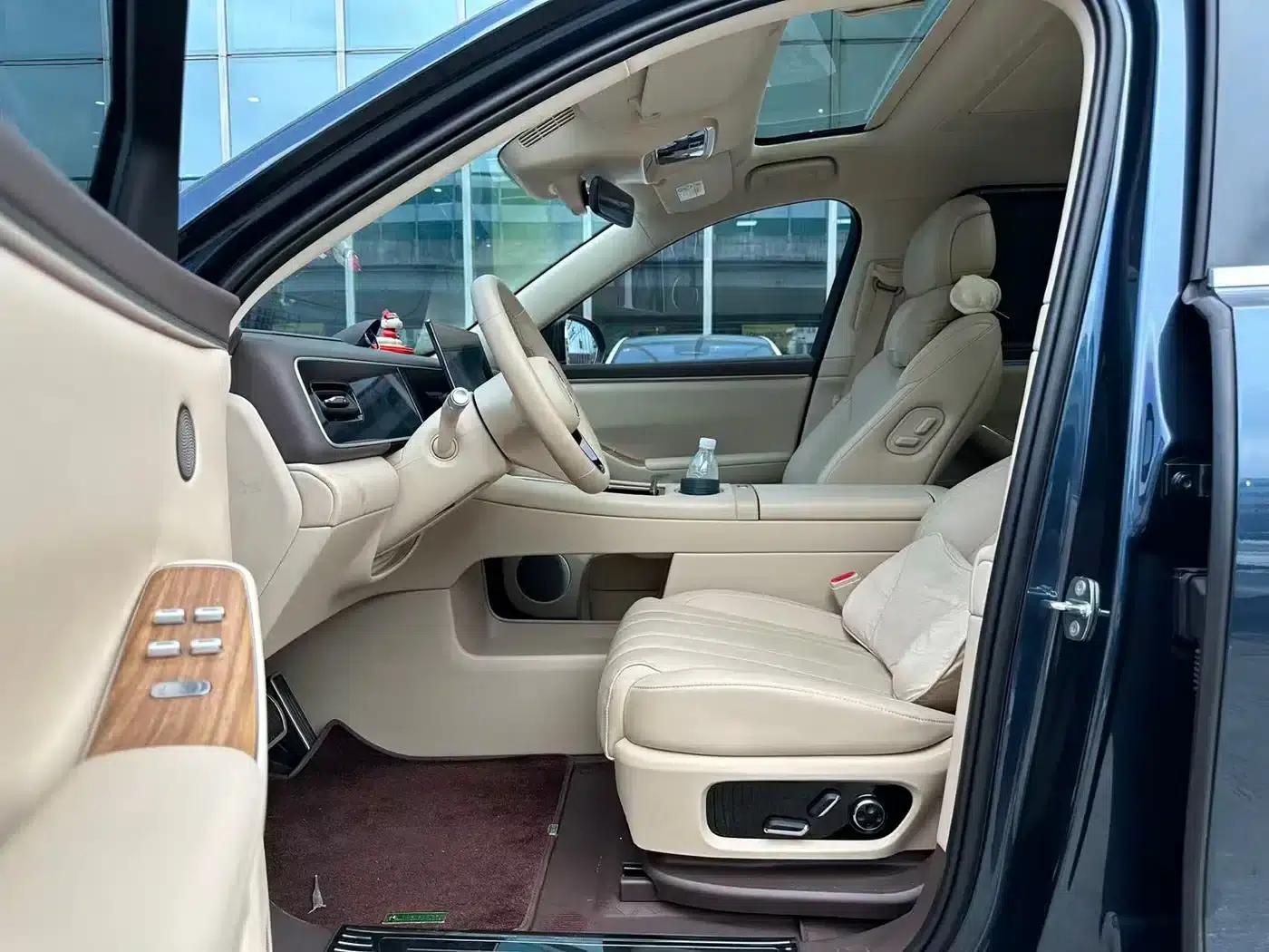 Wenjie M7 2026 Extended Range Max 4WD 5-Seater (896-line LiDAR) — миниатюра 3
